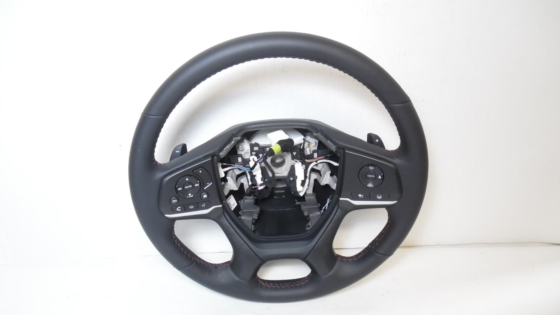 Pre-Owned 22 23 Honda Odyssey Leather Steering Wheel w/ Controls & Paddle Shift Black OEM (Good)