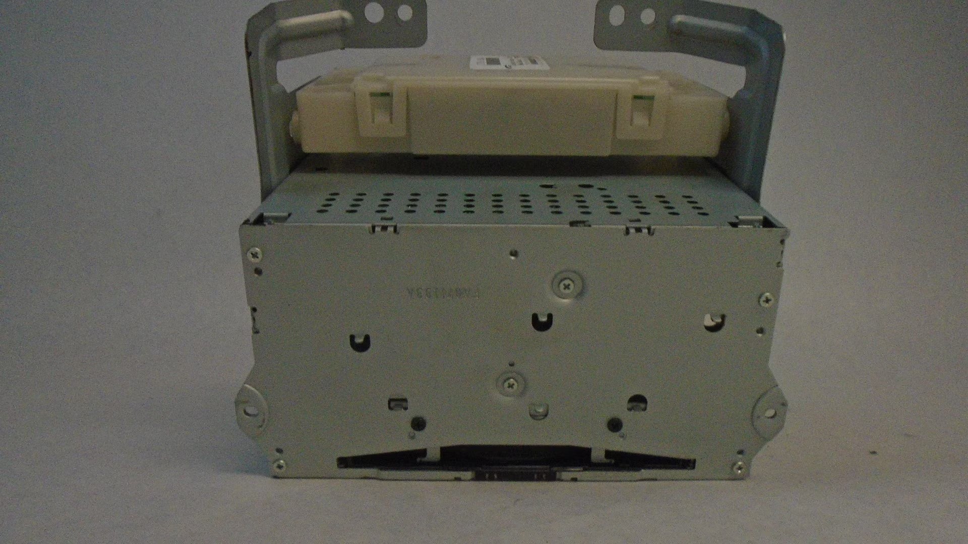 Pre-Owned 2011 2012 Nissan Murano Navigation Radio Receiver CD Player 27760-1SX1A OEM LKQ (Good)