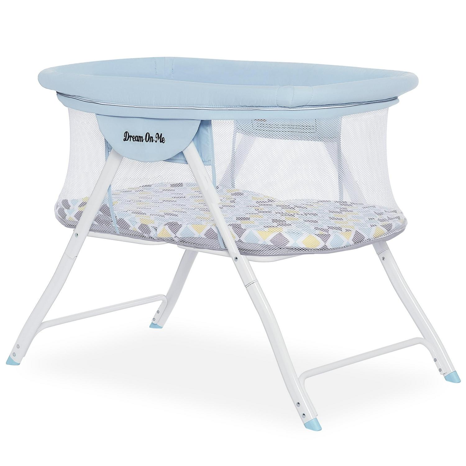 Dream On Me Poppy Traveler Portable Bassinet. Brown and Blue. JPMA Certified. Easy to Fold