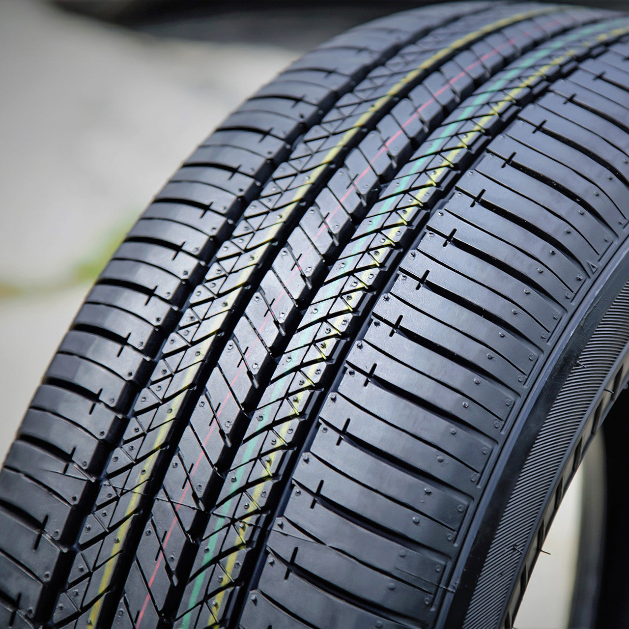 Bridgestone Turanza EL400-02 RFT All Season 235/55R18 100T Passenger Tire