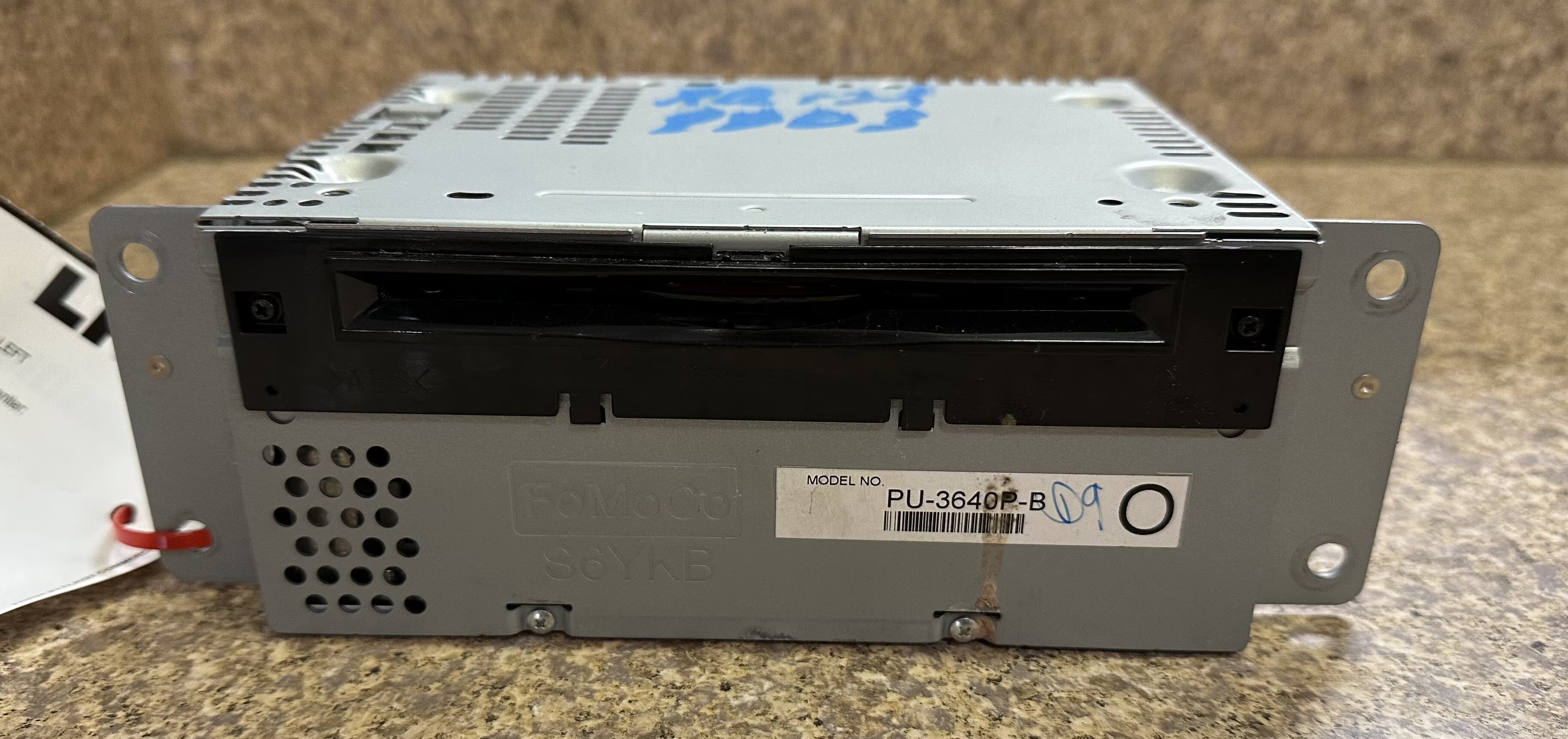 Pre-Owned 15-16 Ford F150 AM FM CD Player Radio Receiver OEM LKQ - Verify Specific Vehicle Fitment In Description - (Good)