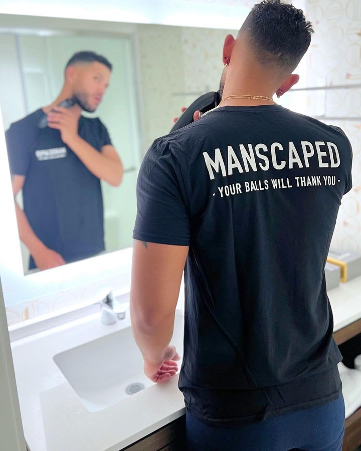 MANSCAPED? T?shirt