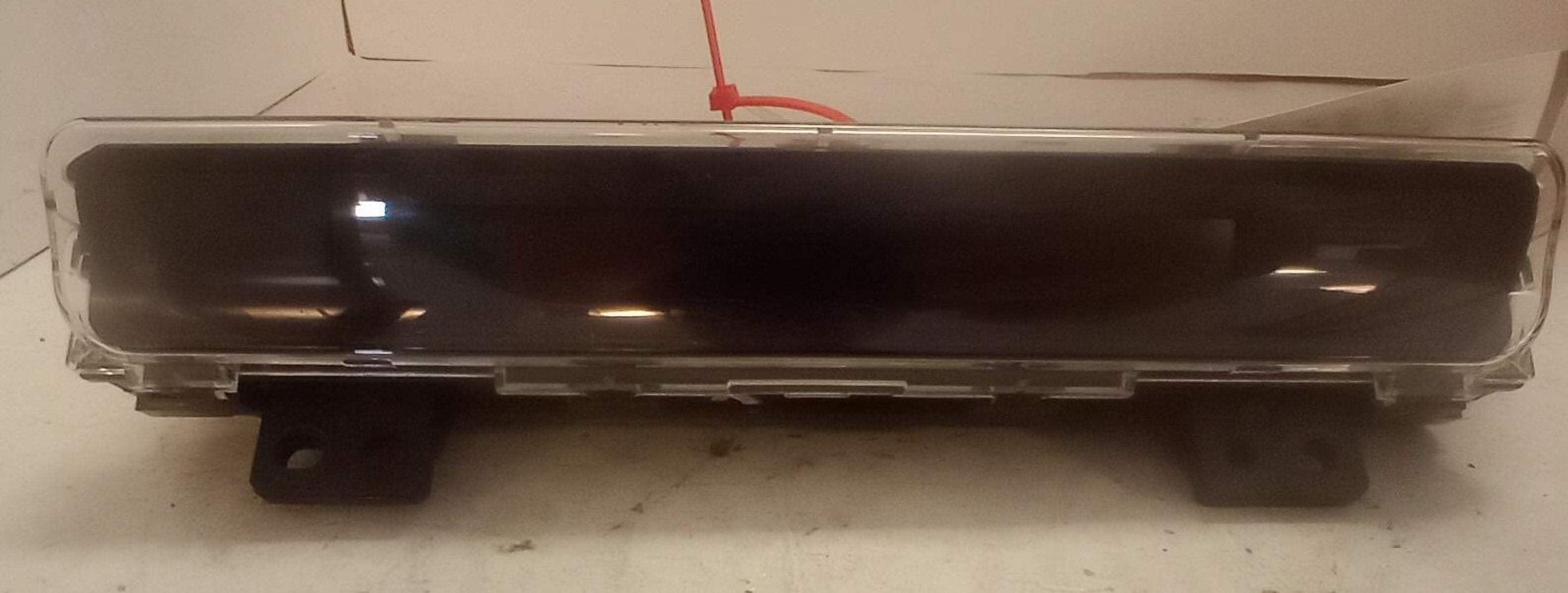 Pre-Owned 13-15 Mazda CX-9 AM FM Radio Display OEM LKQ - Verify Specific Vehicle Fitment In Description - (Good)