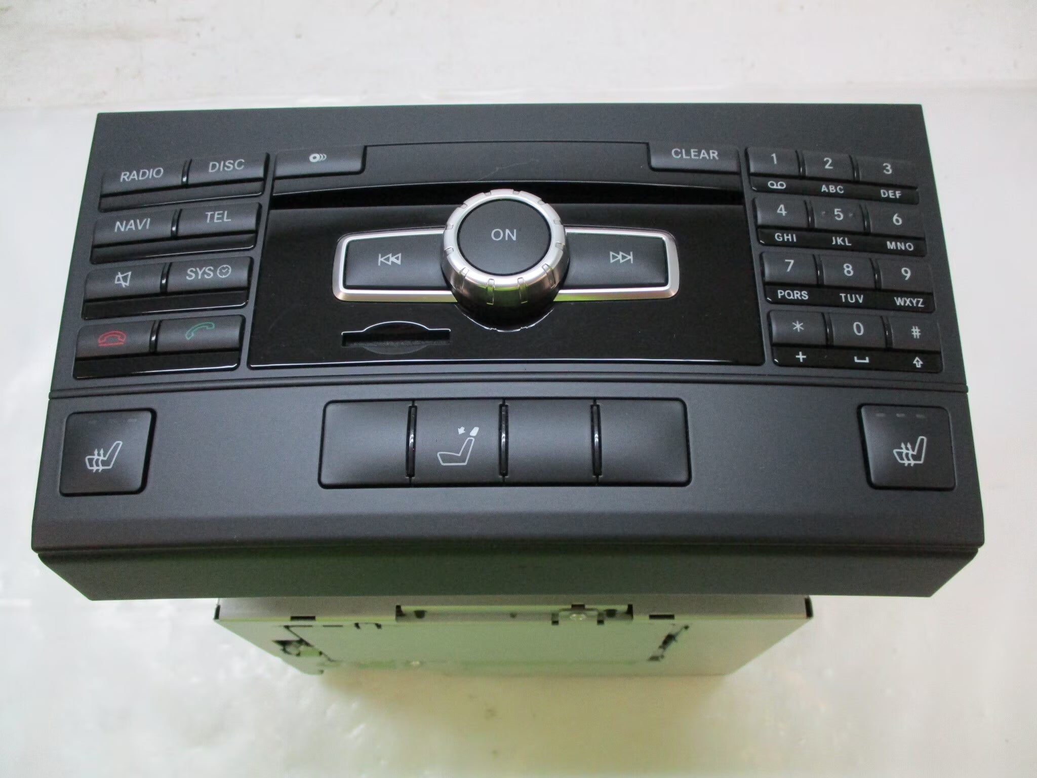 Pre-Owned 2013 Mercedes E300 E350 E400 E550 Navigation Radio Head Unit High OEM NR-1726UHS (Good)